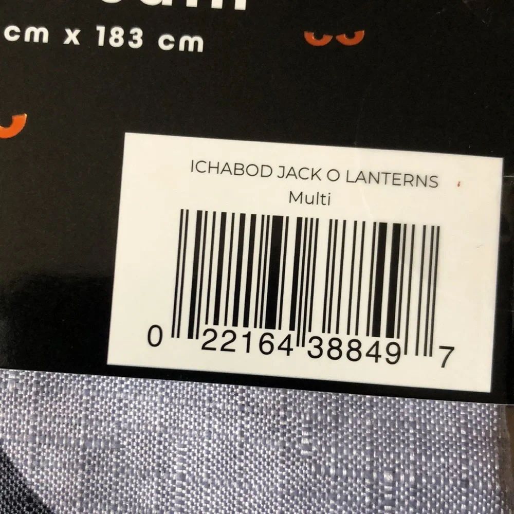 Bat and Jack O’Lanterns Spooky Halloween Shower Curtain -Gray